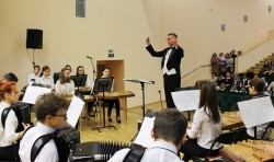 Выступление оркестра белорусских народных инструментов колледжа (руководитель Черников В.М.)